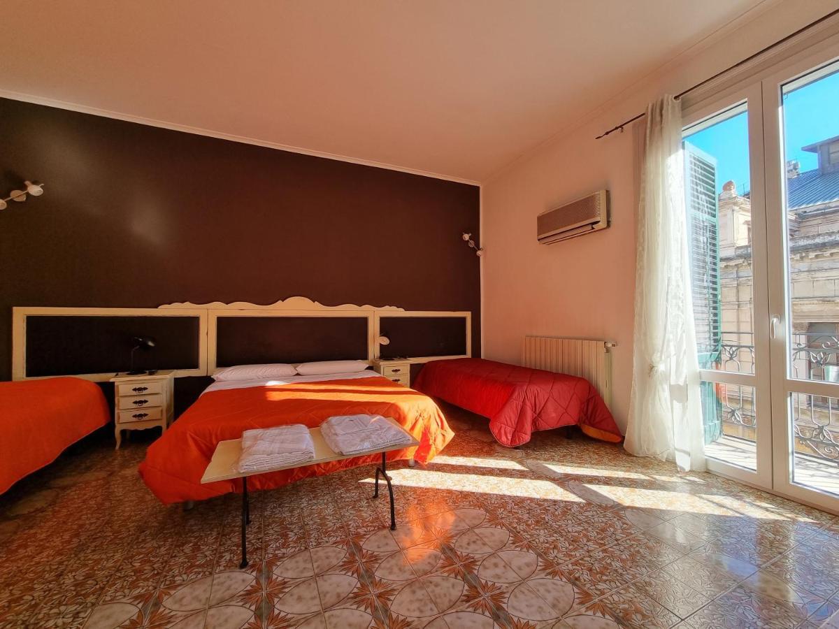 Apartamento Piazza Politeama Palermo Exterior foto