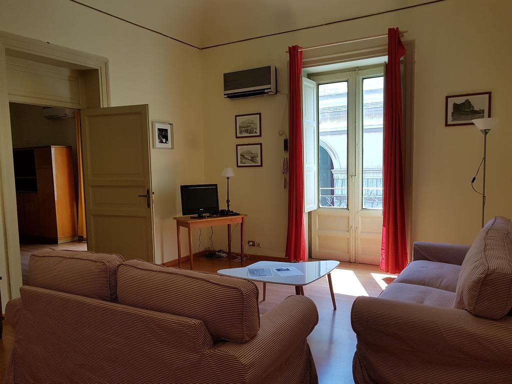 Apartamento Piazza Politeama Palermo Exterior foto